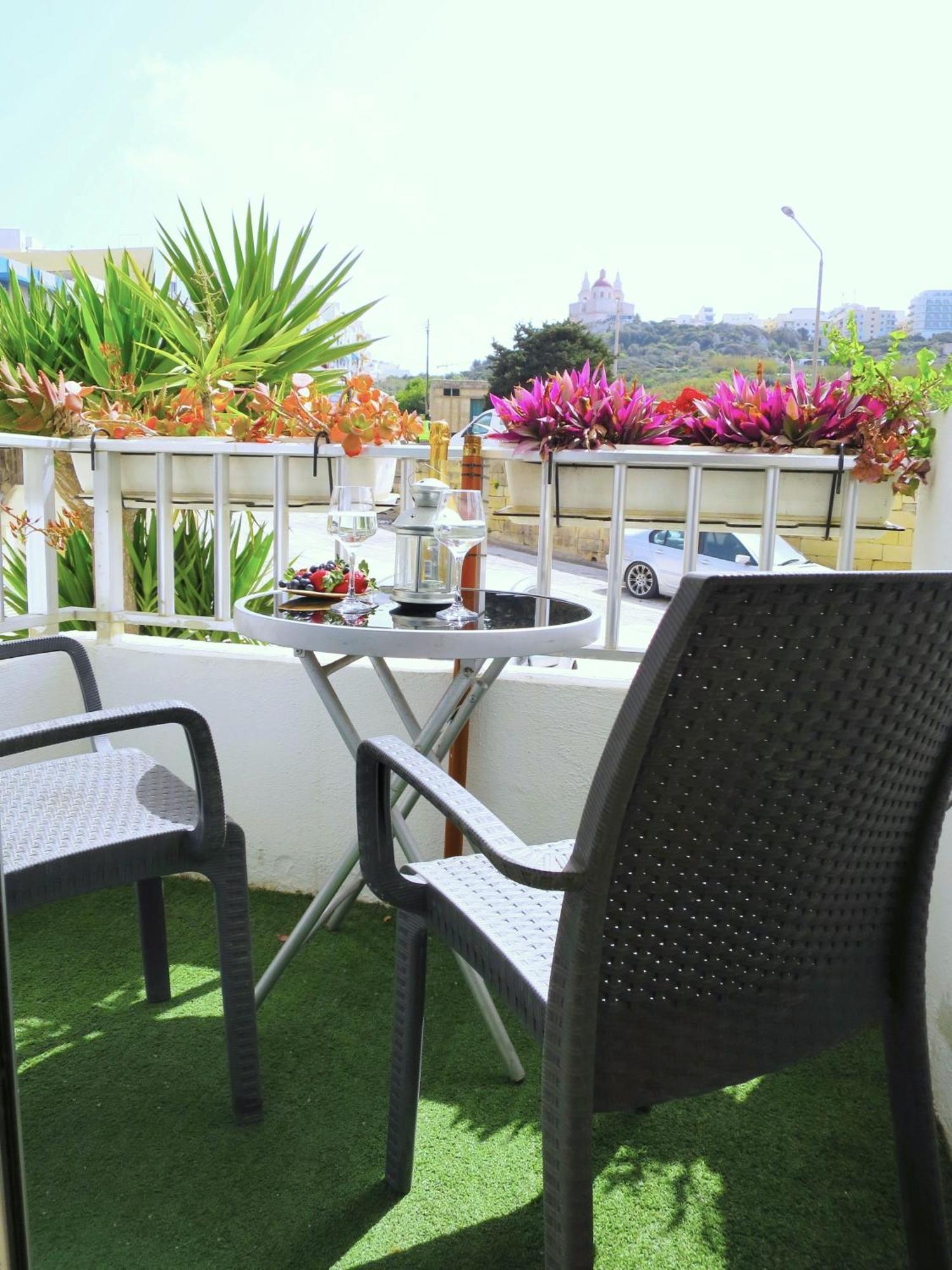 Close To Beach Unique & Cozy Apartment 3 Balconies Country Views المليحة المظهر الخارجي الصورة